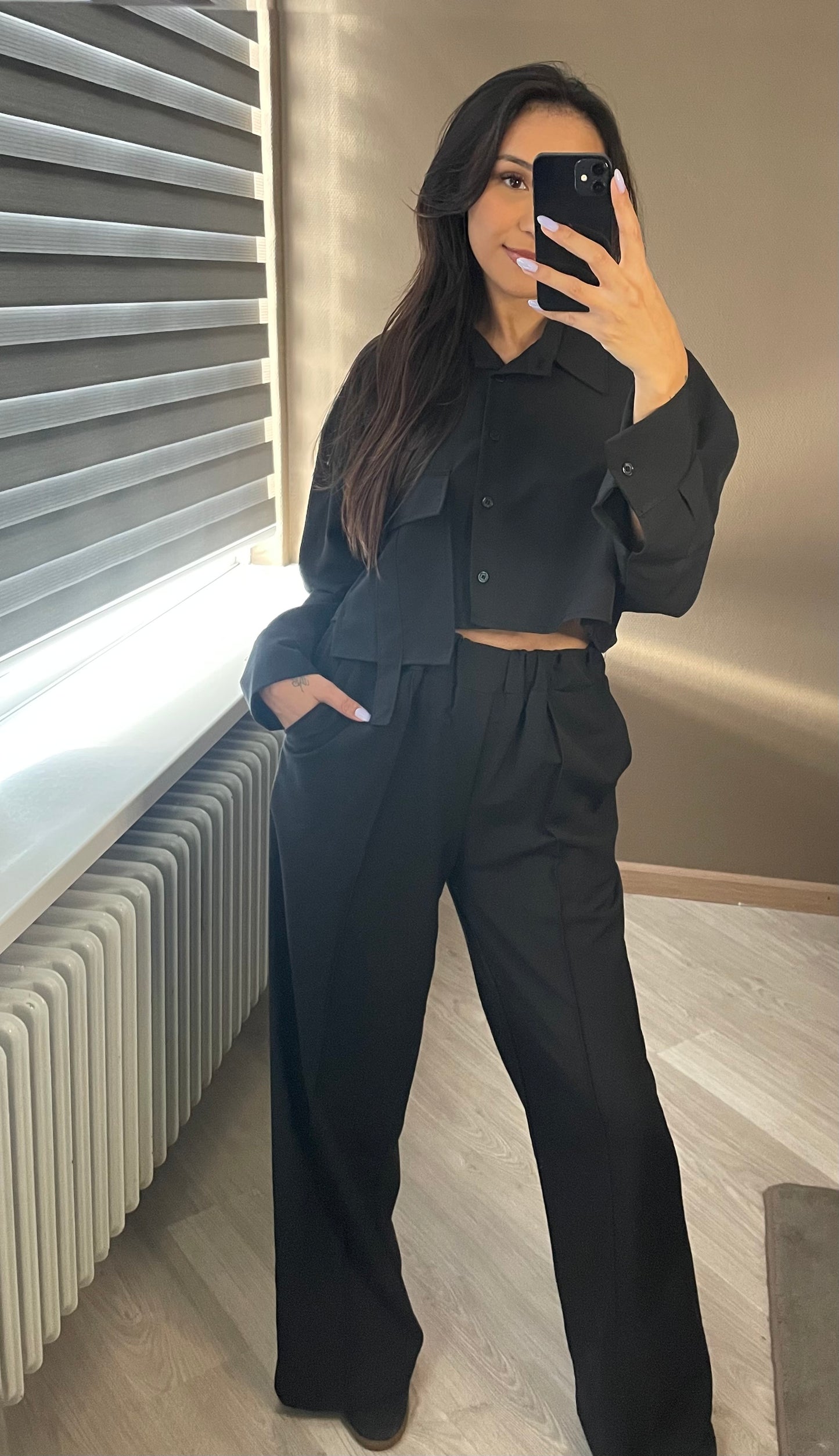 Zora cropped blouse