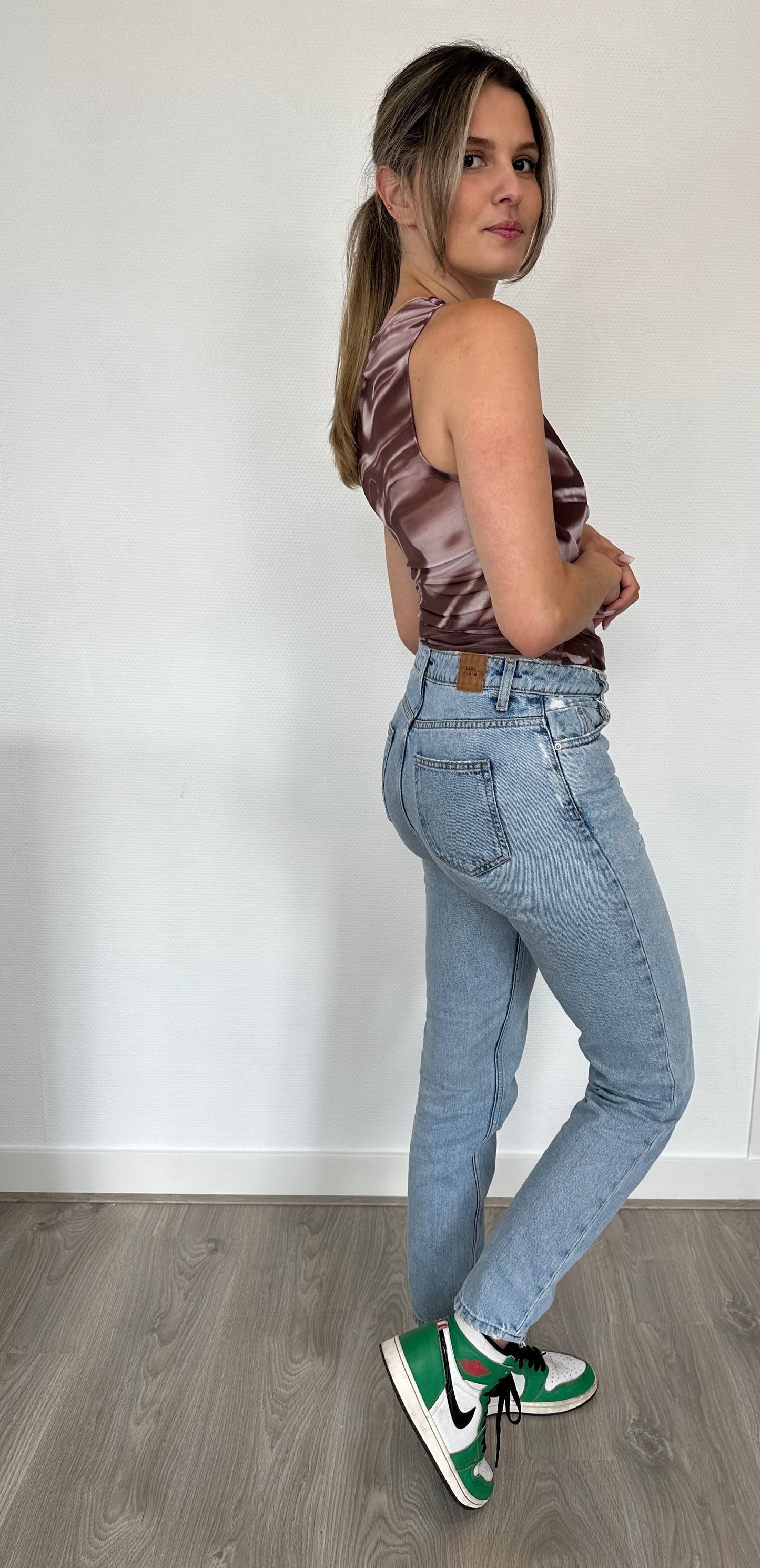 Tie dye body Brown