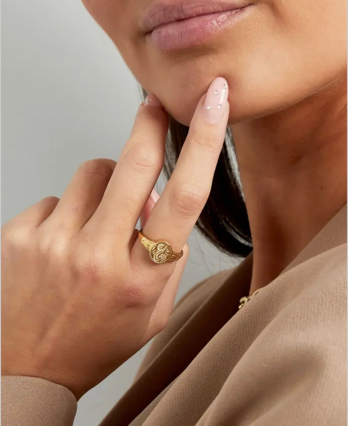 Flower coin ring goud