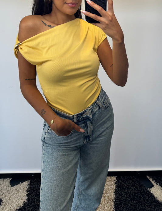 Ella top
